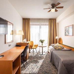Standaard Kamer met Twee Aparte Bedden
